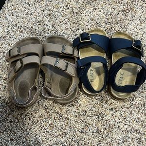 Boys sandals size 7
